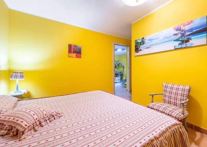 Gialla Casa vacanze Castiadas